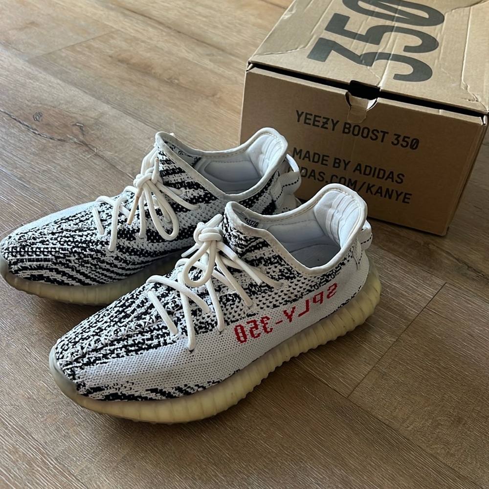 Yeezy boost 350 (Zebra)